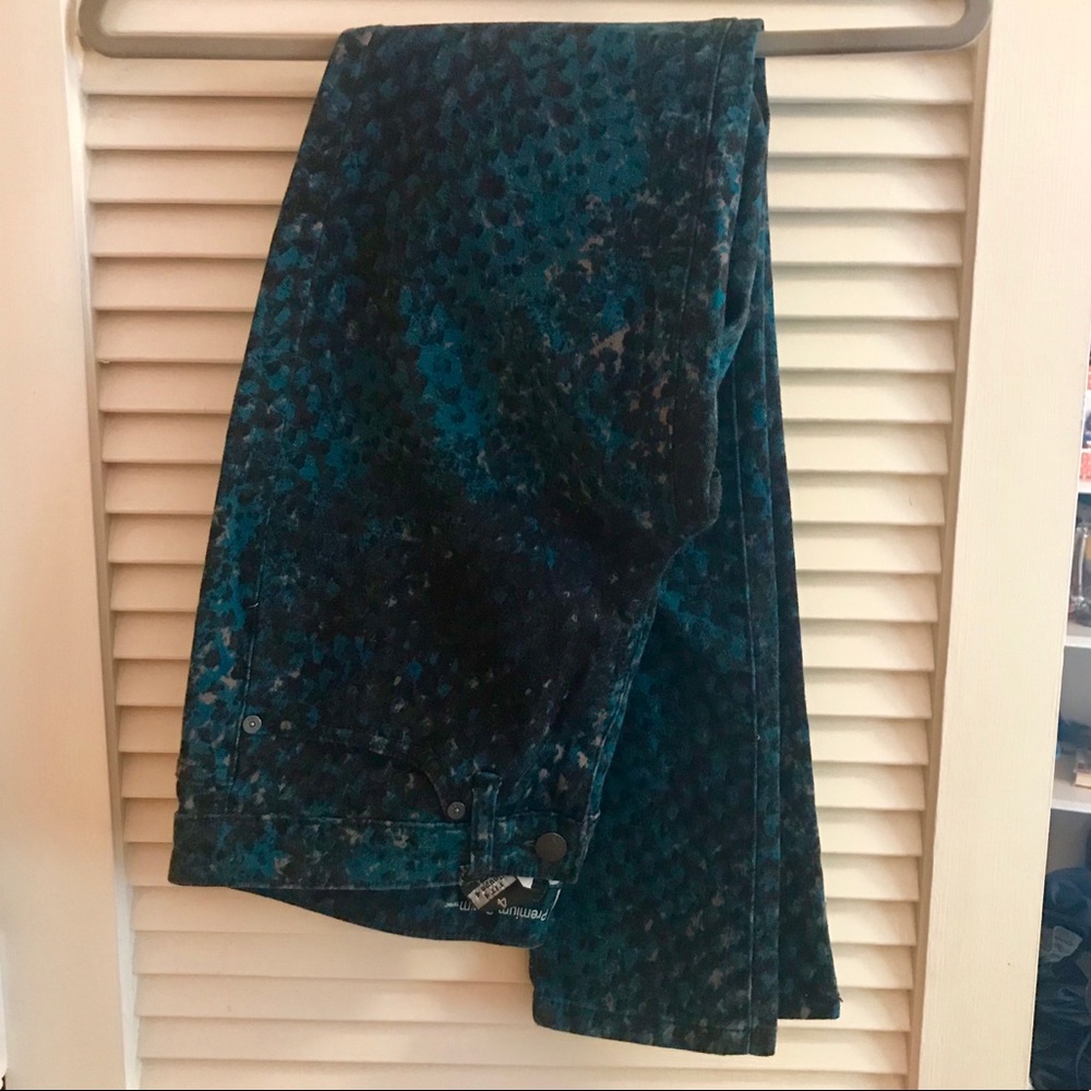 Snakeskin-print jeans